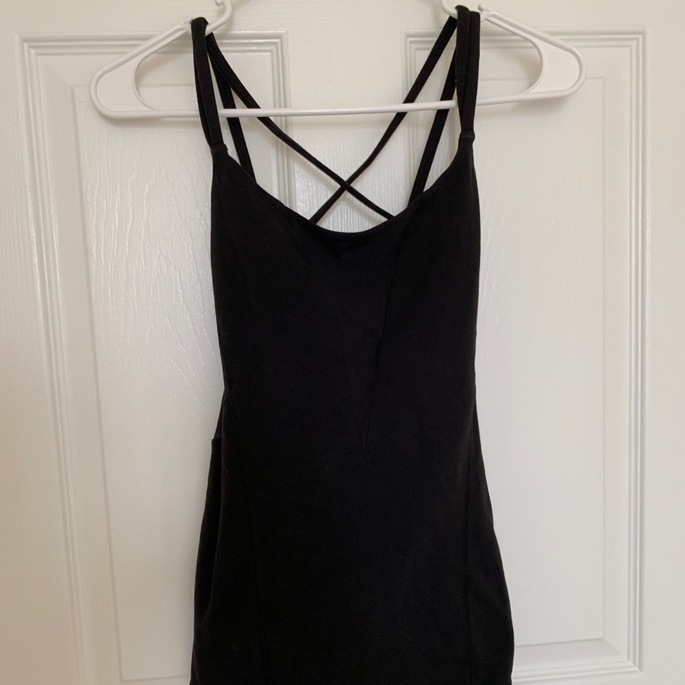 Lululemon workout tank
